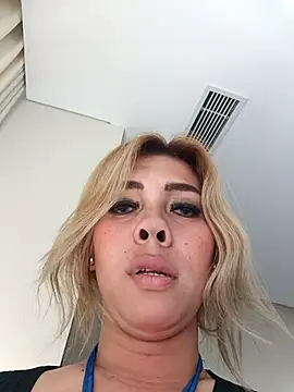 celyTSversa online show from February 2026 03:47:02 AM