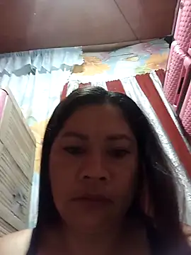 Snapshot of sexybitch_02 chatting on November 2025 05:39:02 PM sexybitch 02 online show from November 2025 05:39:02 PM