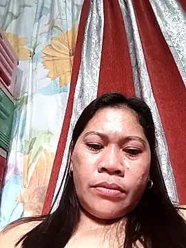 Snapshot of sexybitch_02 chatting on December 2025 02:39:01 AM sexybitch 02 online show from December 2025 02:39:01 AM