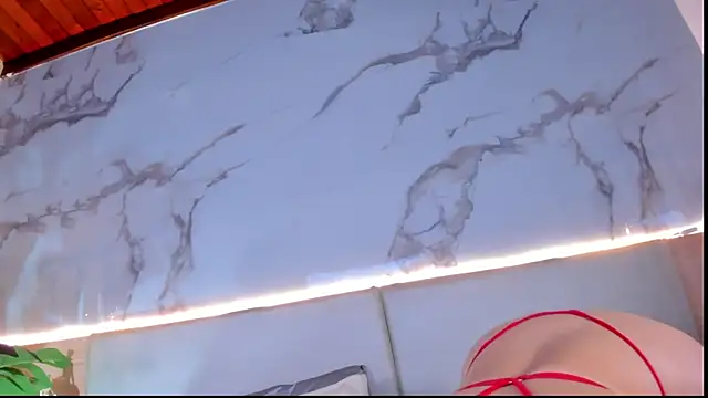 ValSmith  online show from April 2026 04:10:02 AM