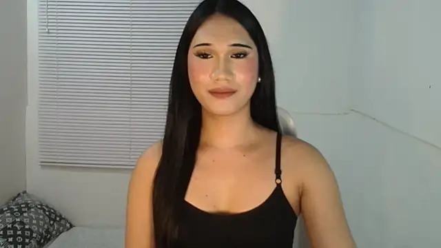 Leighs Celine online show from February 2026 03:04:02 PM