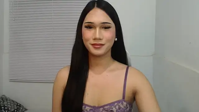 Leighs Celine online show from February 2026 11:23:02 PM