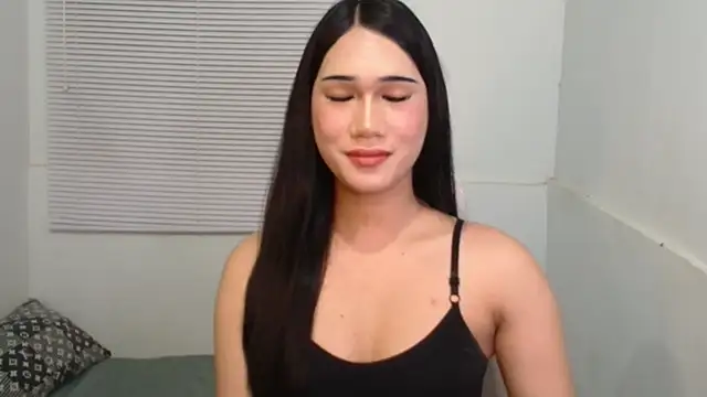 Leighs Celine online show from February 2026 05:33:01 PM