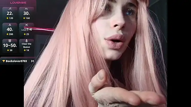 Snapshot of PieraMarch chatting on April 2026 07:58:02 PM PieraMarch online show from April 2026 07:58:02 PM