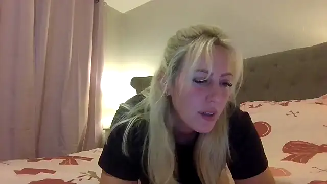 Snapshot of stormy_p chatting on September 2025 06:18:01 PM stormy p online show from September 2025 06:18:01 PM