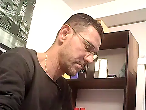 mastercharisma35 online show from December 2025 03:40:02 PM