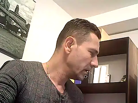 Snapshot of mastercharisma35 chatting on January 2026 01:14:01 PM mastercharisma35 online show from January 2026 01:14:01 PM