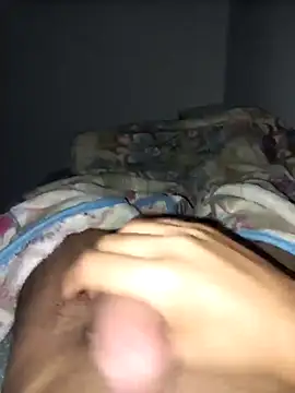 amin20cm online show from October 2025 10:33:01 PM