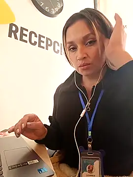 ALEJA  07 online show from September 2025 01:00:02 PM