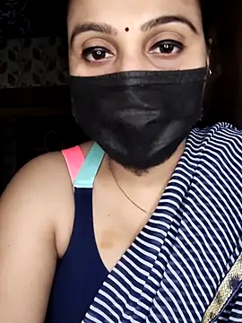 Horny Shalu online show from February 2026 06:11:02 PM