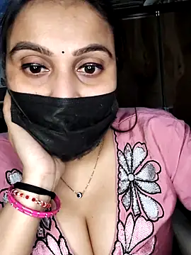 Horny Shalu online show from February 2026 06:15:01 PM