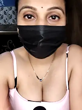 Horny Shalu online show from March 2026 06:07:01 PM