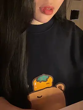 Snapshot of Nancy68 chatting on April 2026 05:35:02 AM Nancy68 online show from April 2026 05:35:02 AM