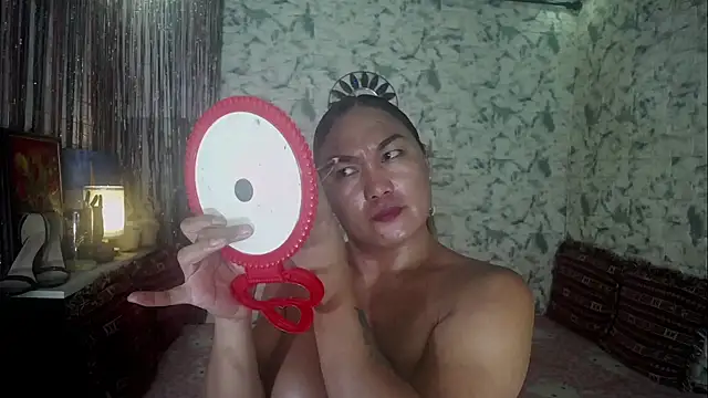 glamorousaMHARGA online show from October 2025 04:47:02 PM