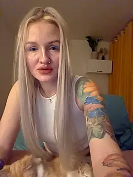 Snapshot of KateMonroe chatting on March 2026 08:50:01 PM KateMonroe online show from March 2026 08:50:01 PM