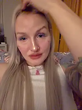 Snapshot of KateMonroe chatting on March 2026 08:52:02 PM KateMonroe online show from March 2026 08:52:02 PM