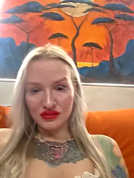 Snapshot of KateMonroe chatting on April 2026 08:50:01 PM KateMonroe online show from April 2026 08:50:01 PM