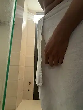 boyhigh1997 online show from March 2026 07:11:02 AM