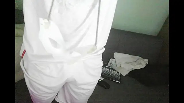 boyhigh1997 online show from July 2026 04:33:02 PM