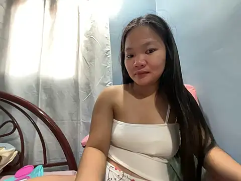 Snapshot of princess_janine chatting on March 2026 02:59:01 AM princess janine online show from March 2026 02:59:01 AM