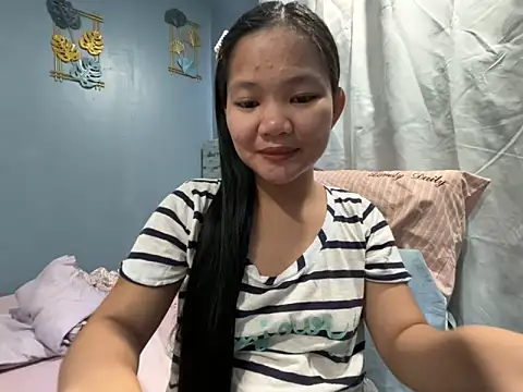 Snapshot of princess_janine chatting on March 2026 10:41:02 AM princess janine online show from March 2026 10:41:02 AM