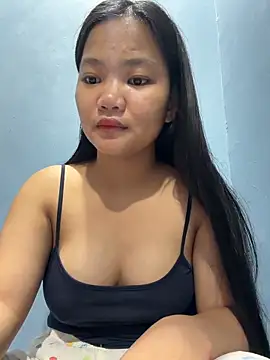 Snapshot of princess_janine chatting on June 2026 10:39:01 AM princess janine online show from June 2026 10:39:01 AM