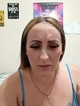 Snapshot of DaniCali8181 chatting on February 2026 03:11:01 AM DaniCali8181 online show from February 2026 03:11:01 AM