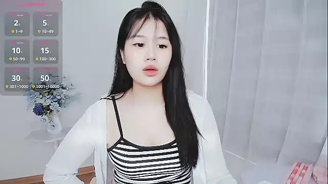 Snapshot of -Rose-Lucky- chatting on November 2025 01:27:01 AM -Rose-Lucky- online show from November 2025 01:27:01 AM