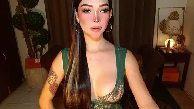 Snapshot of MouthWatering_Ayesha chatting on March 2026 02:50:01 AM MouthWatering Ayesha online show from March 2026 02:50:01 AM