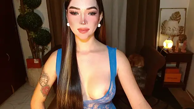 Snapshot of MouthWatering_Ayesha chatting on April 2026 03:40:02 AM MouthWatering Ayesha online show from April 2026 03:40:02 AM