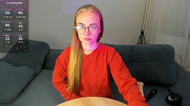 MewStella online show from September 2025 09:25:02 PM