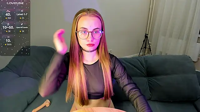 MewStella online show from October 2025 05:43:02 PM