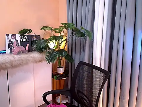 Snapshot of HOTkendraCumXxx chatting on February 2026 10:13:02 AM HOTkendraCumXxx online show from February 2026 10:13:02 AM