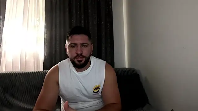 Gold Alpha Boy online show from November 2025 10:16:01 AM