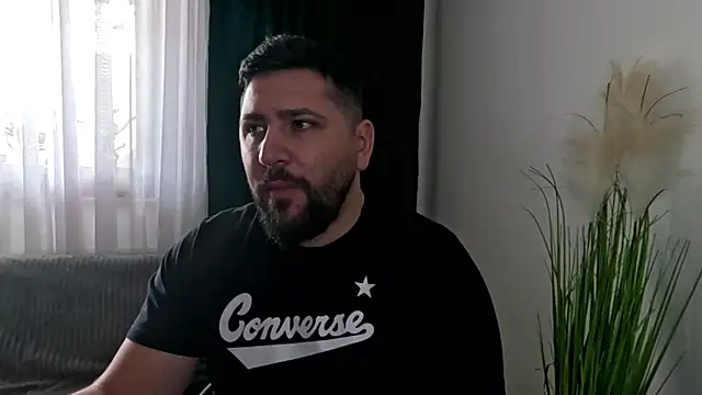 Gold Alpha Boy online show from March 2026 10:21:01 AM