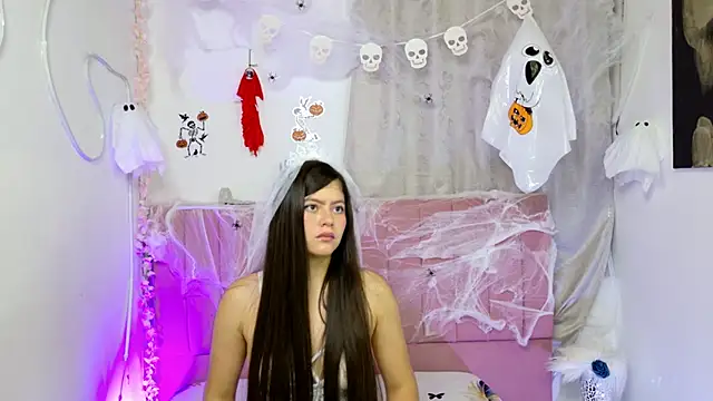 sukilove18 online show from October 2025 11:15:01 PM