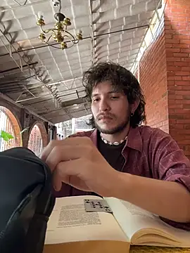 Luxx 14 online show from September 2025 06:13:02 PM