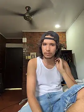 Luxx 14 online show from April 2026 07:07:01 PM