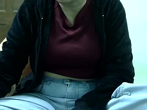 CHAMELI4747 online show from December 2025 08:21:02 AM