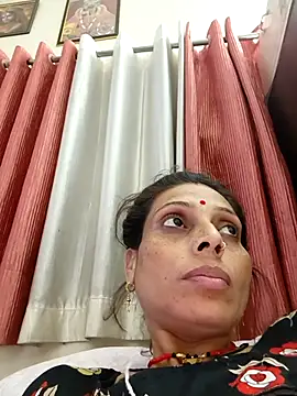 ISHANI-SINGH online show from April 2026 02:44:01 PM