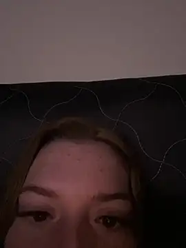 Snapshot of SafadaJS chatting on February 2026 05:26:02 AM SafadaJS online show from February 2026 05:26:02 AM