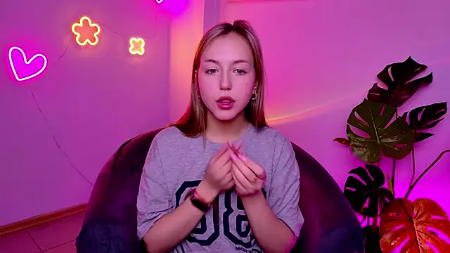 Snapshot of CindySparkl chatting on March 2026 03:22:02 AM CindySparkl online show from March 2026 03:22:02 AM