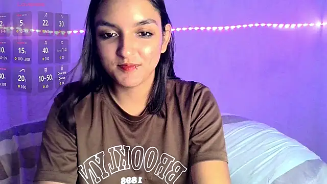 Snapshot of Ari_20_ chatting on April 2026 11:37:02 PM Ari 20 online show from April 2026 11:37:02 PM