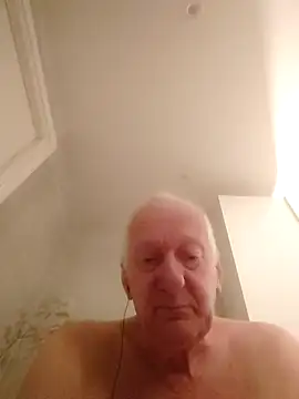 Snapshot of Solek56 chatting on March 2026 05:01:02 AM Solek56 online show from March 2026 05:01:02 AM