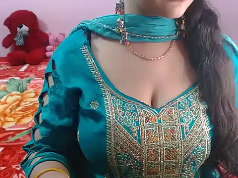 Snapshot of Hot_anika_ chatting on January 2026 04:33:01 PM Hot anika online show from January 2026 04:33:01 PM