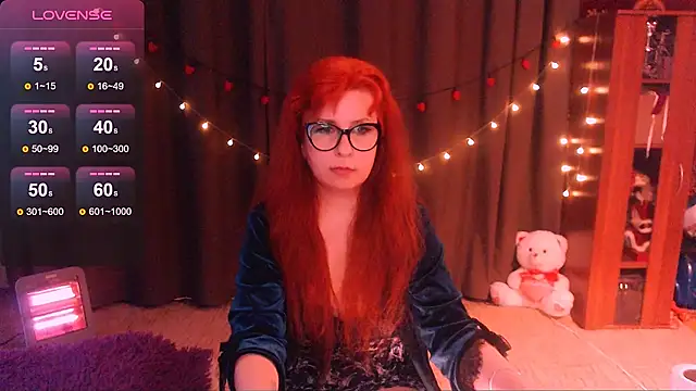 Snapshot of Crystal2207 chatting on May 2026 01:56:01 AM Crystal2207 online show from May 2026 01:56:01 AM