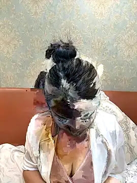 Snapshot of Candice888 chatting on November 2025 01:45:01 PM Candice888 online show from November 2025 01:45:01 PM