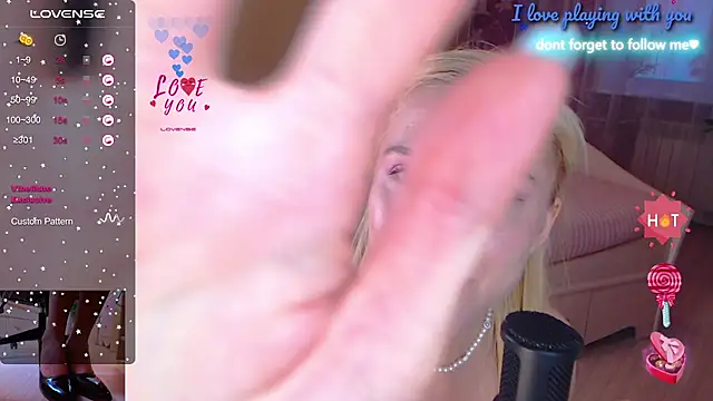 LiSinDoll online show from October 2025 06:38:01 AM