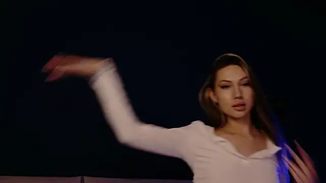 Snapshot of MariGven chatting on February 2026 01:51:02 PM MariGven online show from February 2026 01:51:02 PM