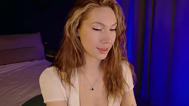 Snapshot of MariGven chatting on March 2026 03:18:01 PM MariGven online show from March 2026 03:18:01 PM